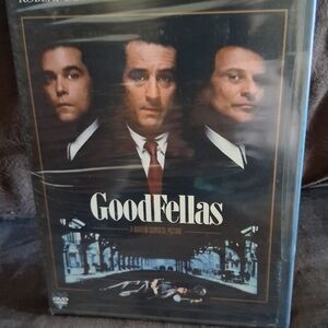 Warner Bros. Goodfellas DVD - Black and White Cover